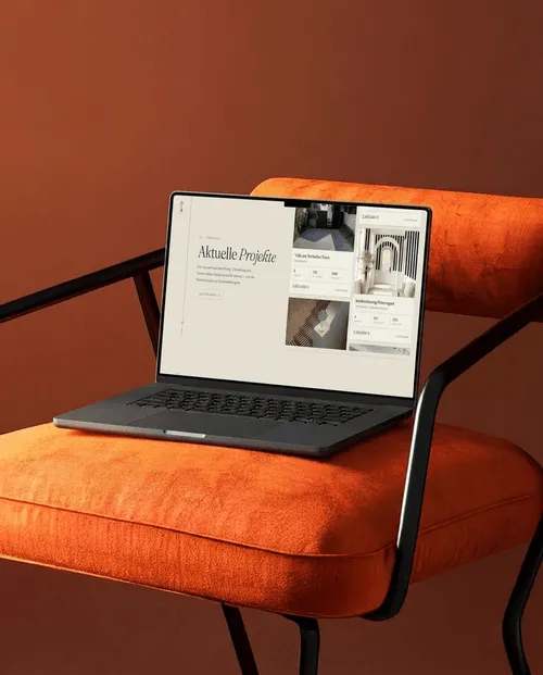 Sixrooms | Kreativagentur München | Banderole – macbook orangechair Website Mockup 3